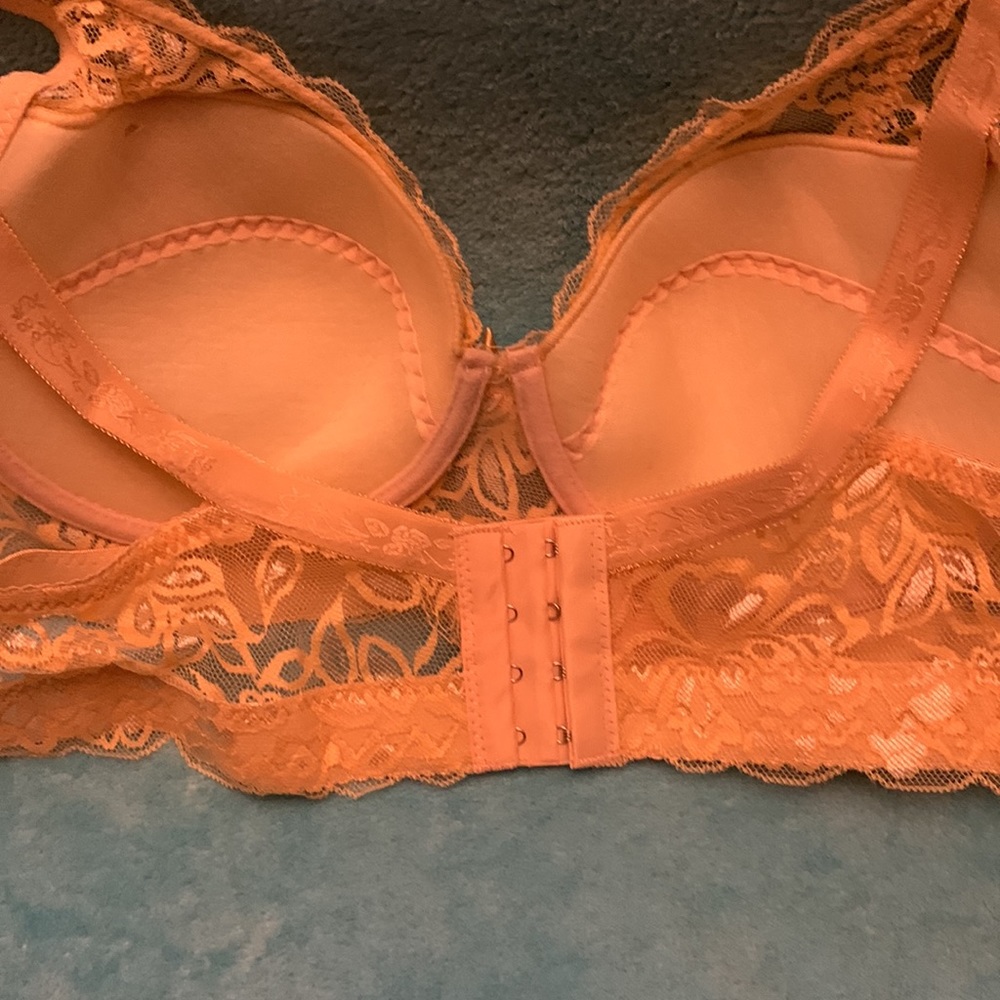 Beige lightly padded bra - Picture 3 of 5